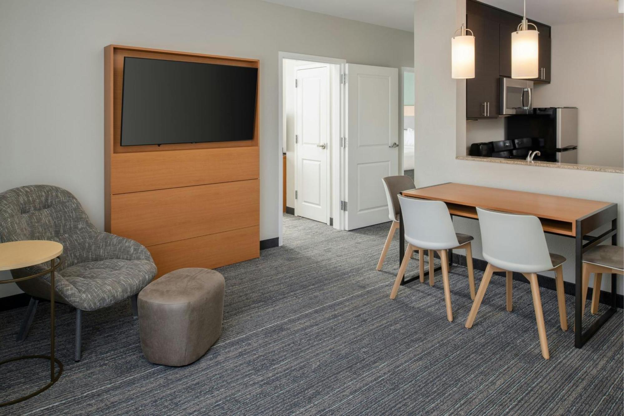 Towneplace Suites By Marriott Jackson Ridgeland/The Township At Colony Park Exterior foto