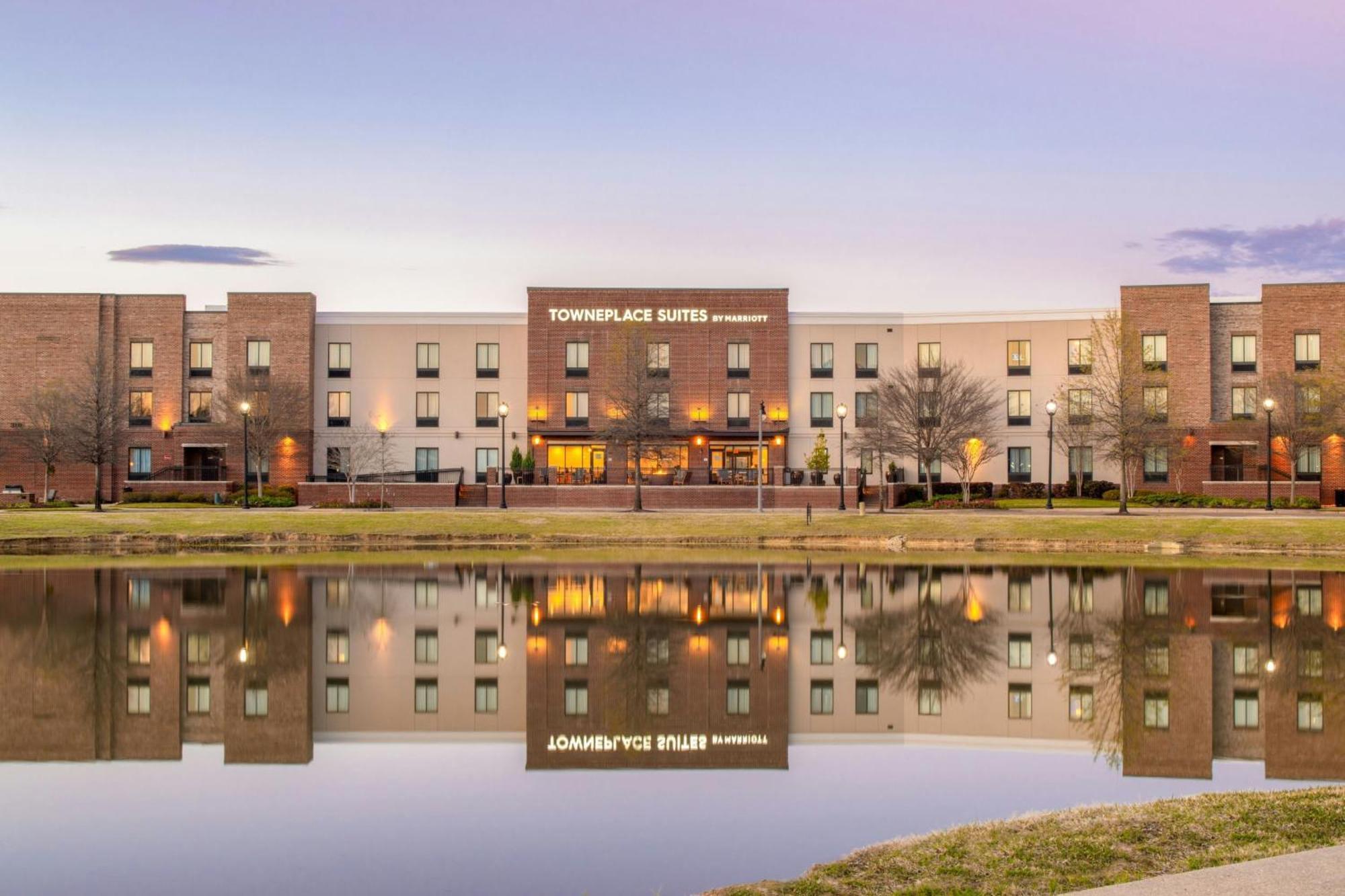 Towneplace Suites By Marriott Jackson Ridgeland/The Township At Colony Park Exterior foto