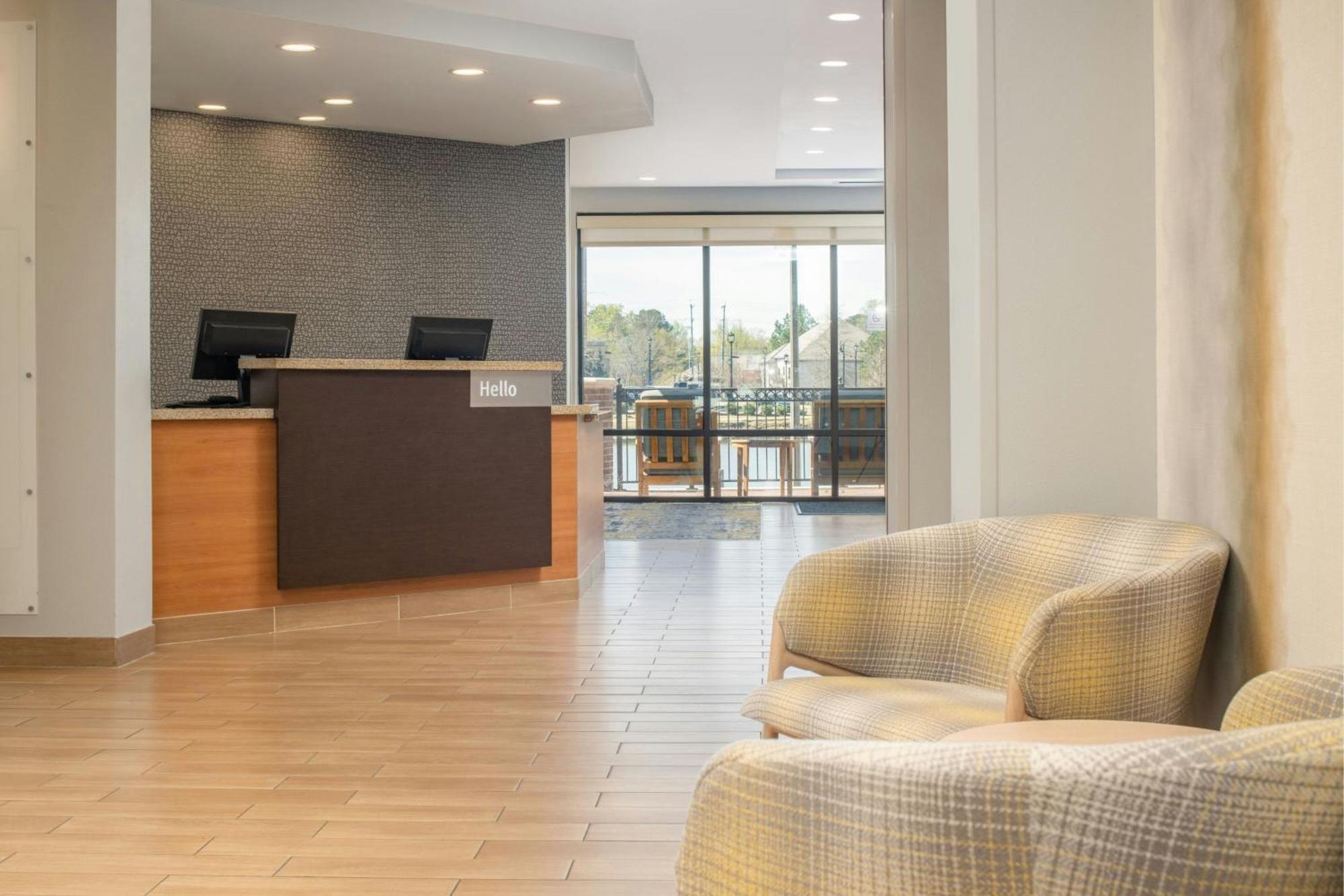 Towneplace Suites By Marriott Jackson Ridgeland/The Township At Colony Park Exterior foto